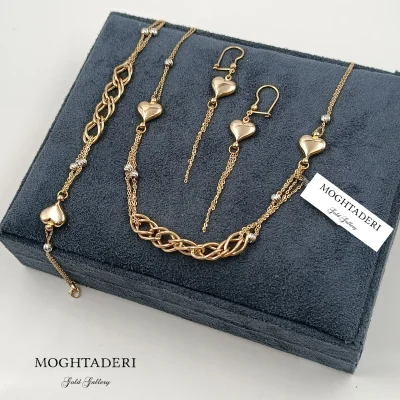 سرویس طلای زنانه مدل دلبند با آویز قلبی و طراحی زنجیری